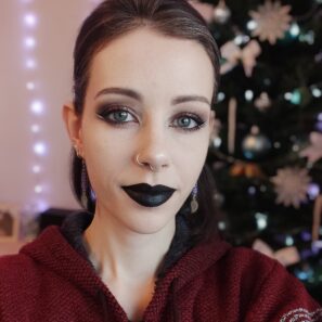 Image of Refuge supporter